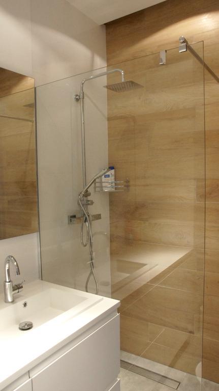 Apartamenty Grazyna Slodowiec Warschau Buitenkant foto